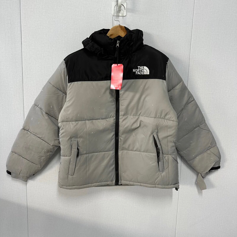 TNF PUFFER JACKET SIZE L