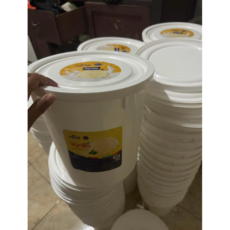 box es cream aice bekas 8L (toples bekas 8L) tempat beras