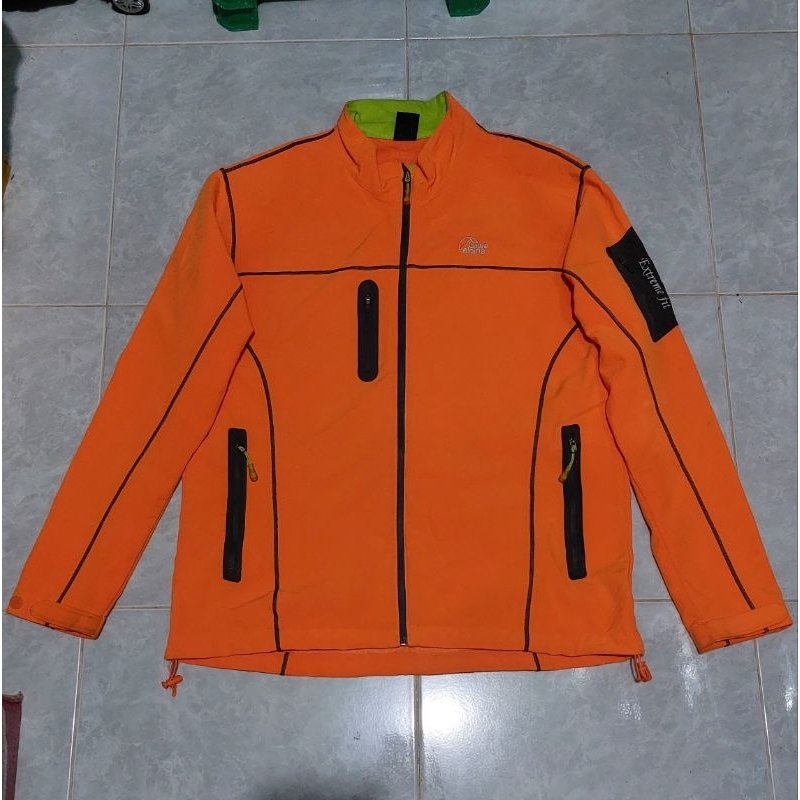 JAKET OUTDOOR LOWE ALPINE