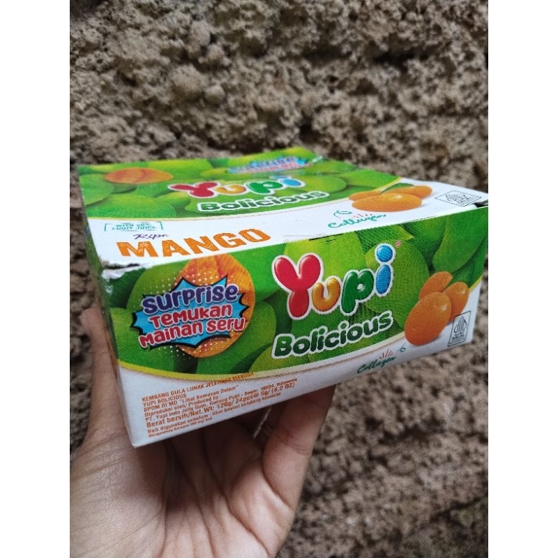 

Yupi Bolicious Rasa Mango Kemasan 1 Box isi 24 Pcs