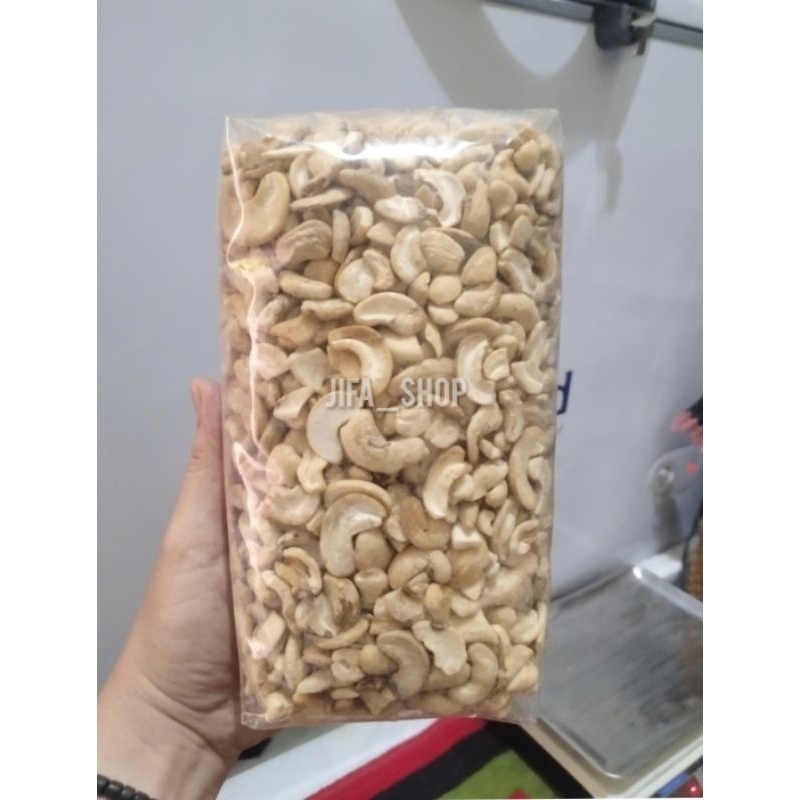 Kacang Mede Patahan 1kg Mentah