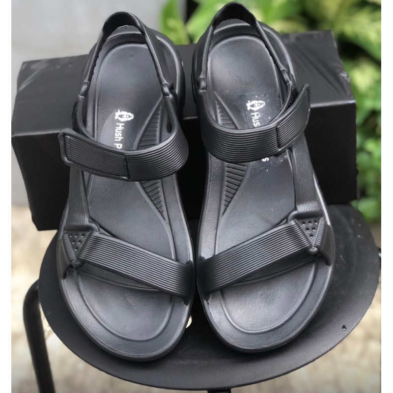 sandal hitam pria tali karet keren