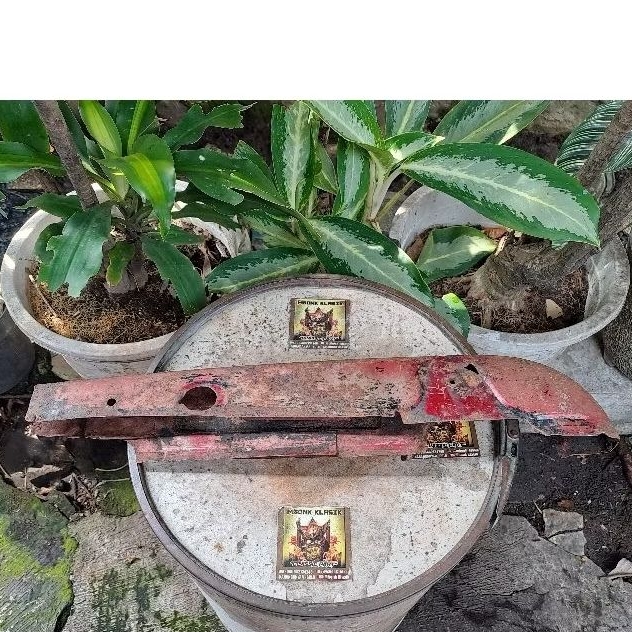 tutup rantai suzuki a100 ORIGINAL ketengkas suzuki a100 tutup rantai a100 ketengkas a100