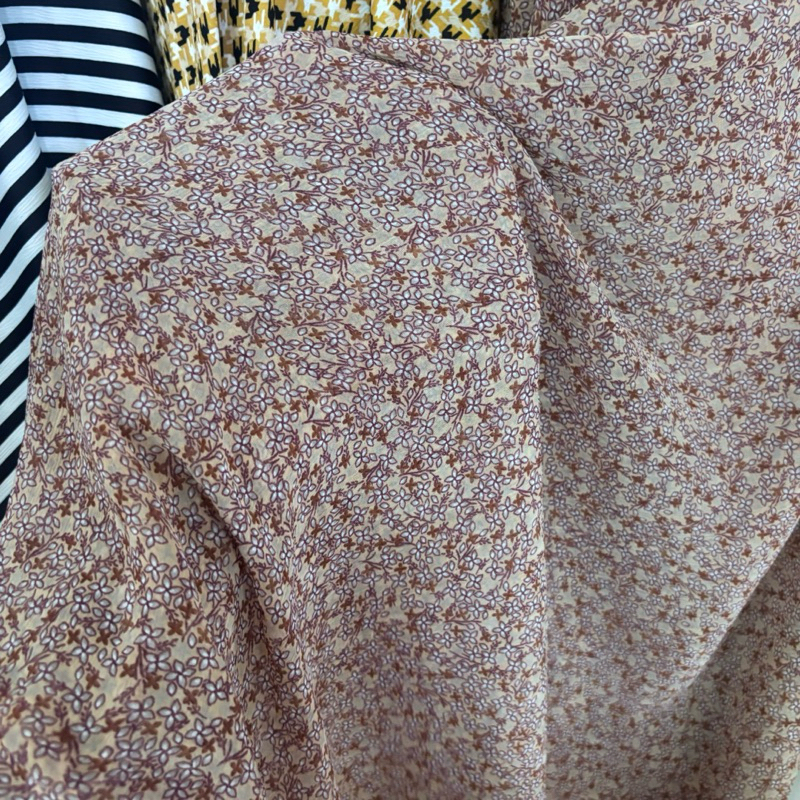 kain ceruty yoryu Motif Bunga - kain ceruty premium - kain ceruty motif bunga kecil - kain sifon cer