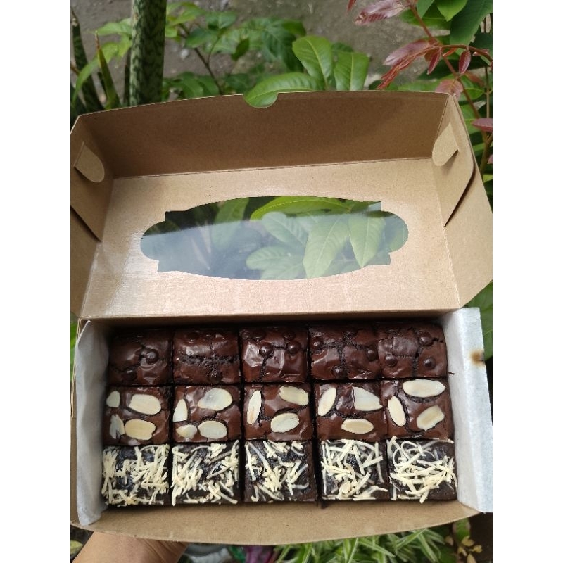 

Fudgy brownies panggang 20*10