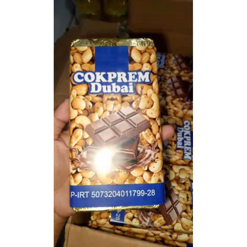 

COKLAT DUBAI PREMIUM PISTACHIO KUNAFE