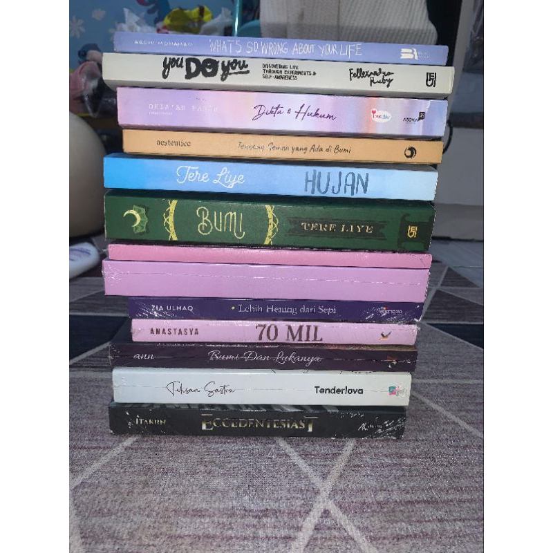 

Novel preloved (masih segel)