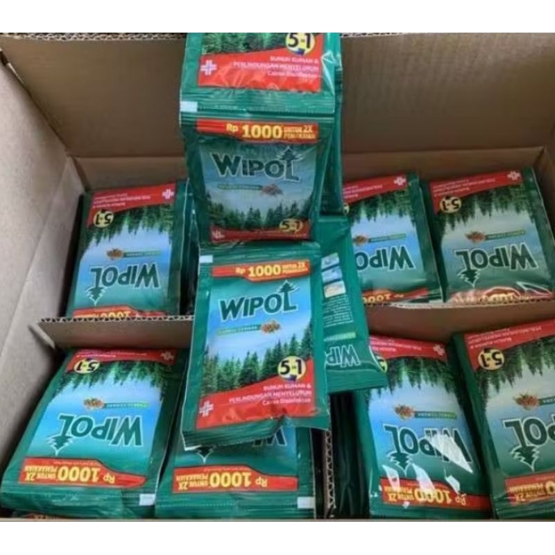 Wipol Karbol Cemara Renceng