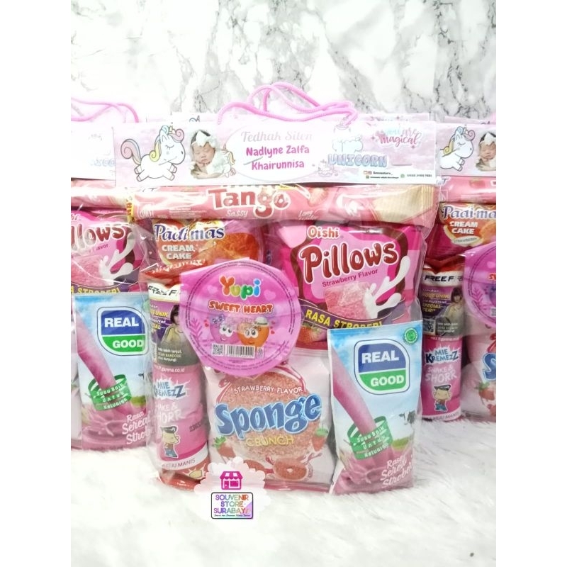 

Snack ultah serba Pink Kode MS1 || Paket snack ulang tahun anak pink || Bingkisan ultah anak Surabaya|| hampers snack || Parcel Snack pink