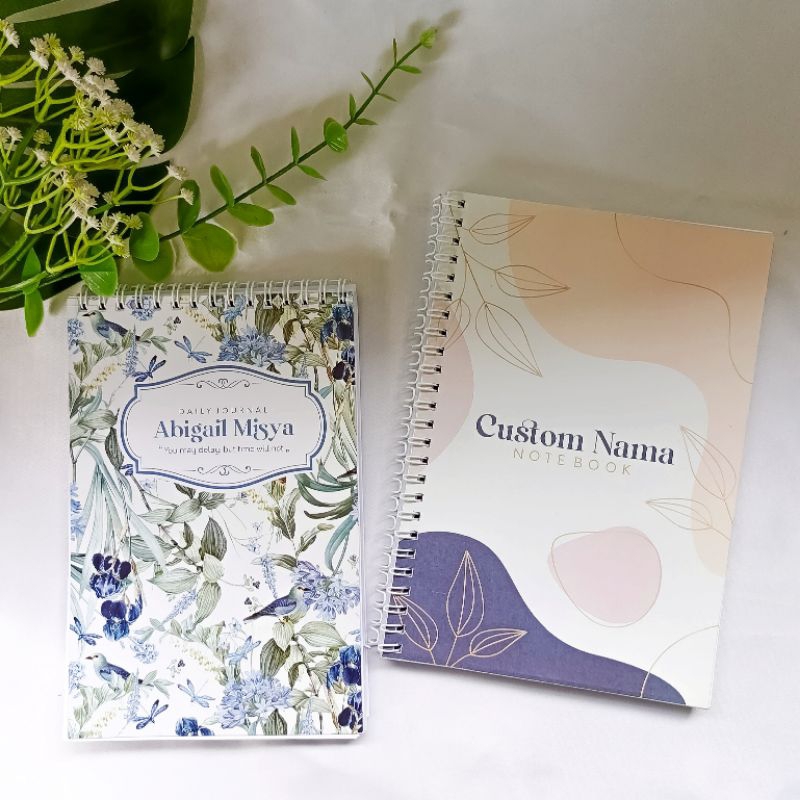 

Notebook Spiral Softcover Custom Desain Cover Ukuran A5 Isi 100 lembar/200 halaman isi kertas dotted, garis, grid, dan polos