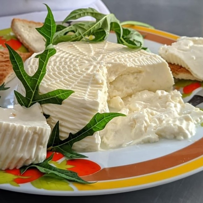 

Stracchino Cheese Camilla La Mozzarella