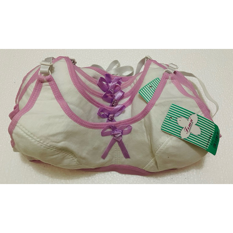 BRA / BH  FEMA remaja,bahan katun,cup A (kecil),kait 2