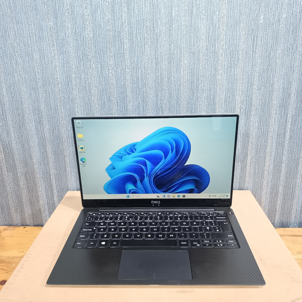 DELL XPS 13 9370, I7-8550U, Gen 8Th, 8GB/512GB, #Backlight, Lengkap, Silver Black