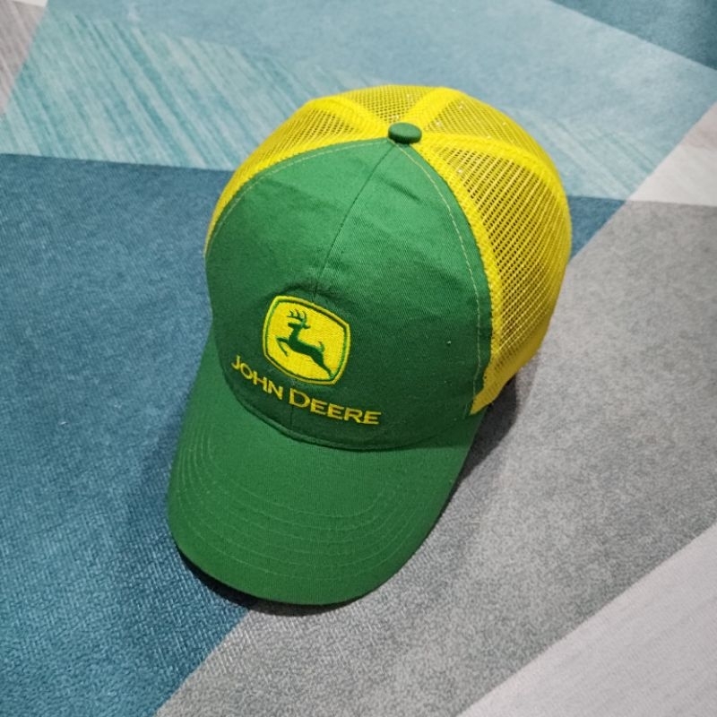 Topi Jaring John Deere