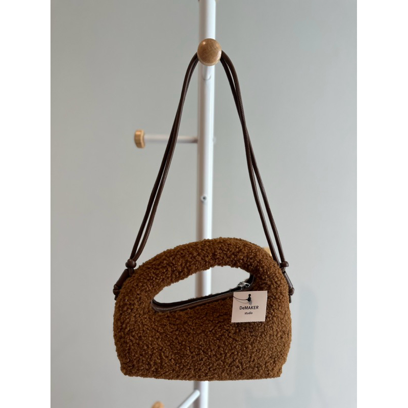 DEMAKER BAGEL CHOCO FUR BAG