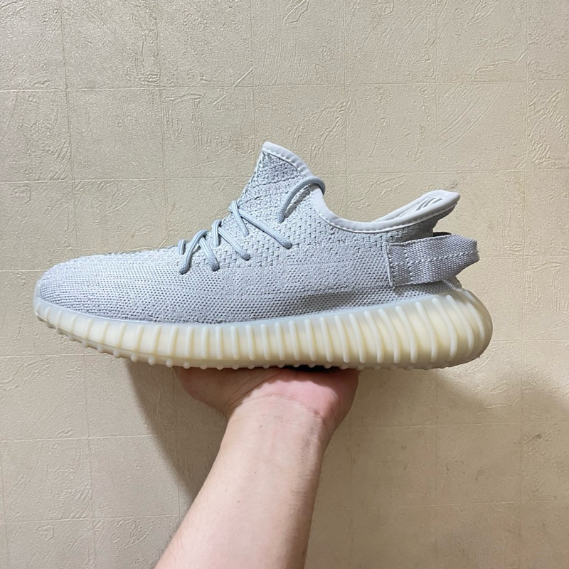 Sepatu Sneakers Adidas Yeezy 350 V2 Sesame