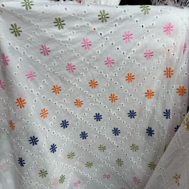 kain katun bordir bolong - kain katun bordir timbul - kain bordir premium - kain katun bordir premiu