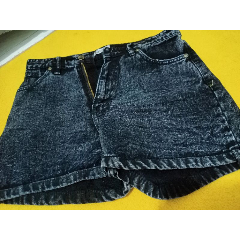 Esrocte - Celana Pendek