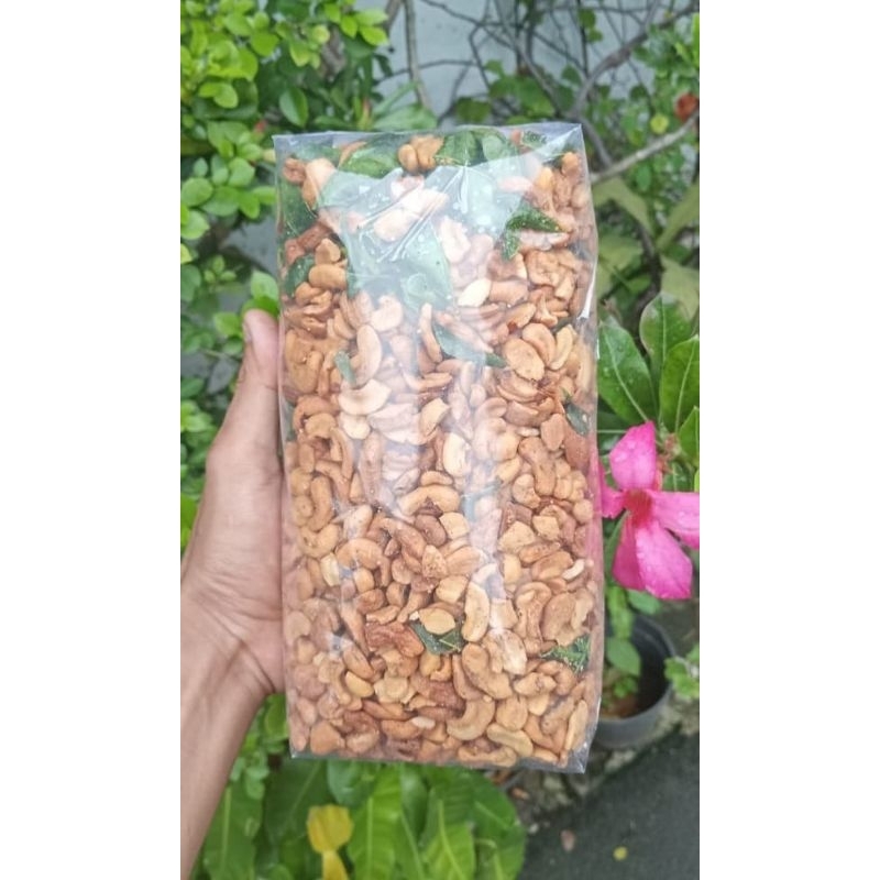 

kacang patahan mateng original 1kg
