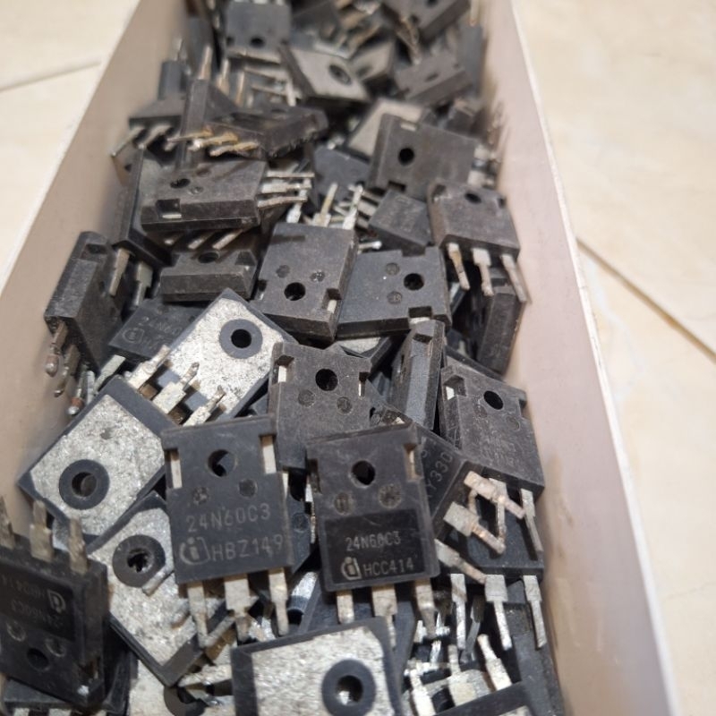 Mosfet 24N60C3 CFD FQA 24N60