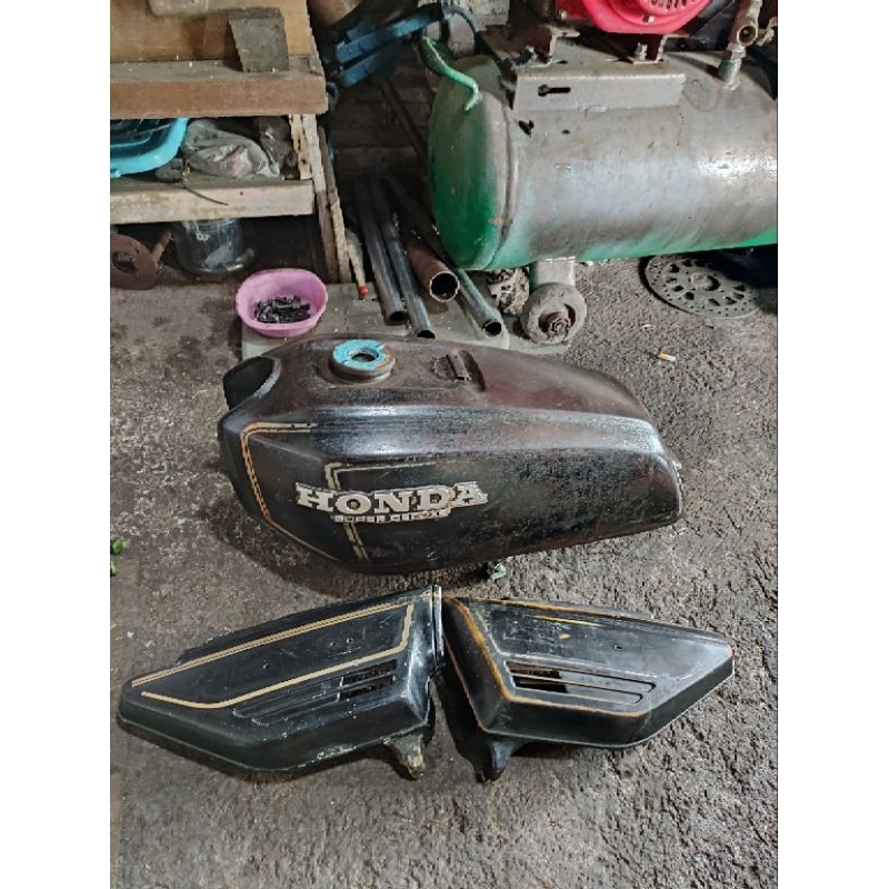 Tangki gl100 original paint