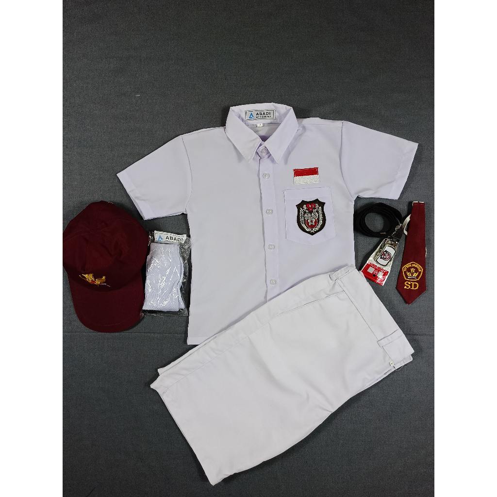 SETELAN SERAGAM SEKOLAH SD PUTIH-PUTIH ANAK LAKI-LAKI PENDEK-PENDEK KELAS 1-6 TOPI MERAH POLOS