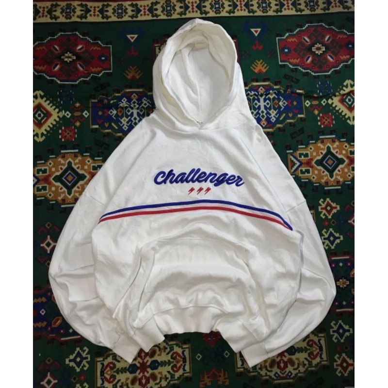 HOODIE REBORN AND AUDI