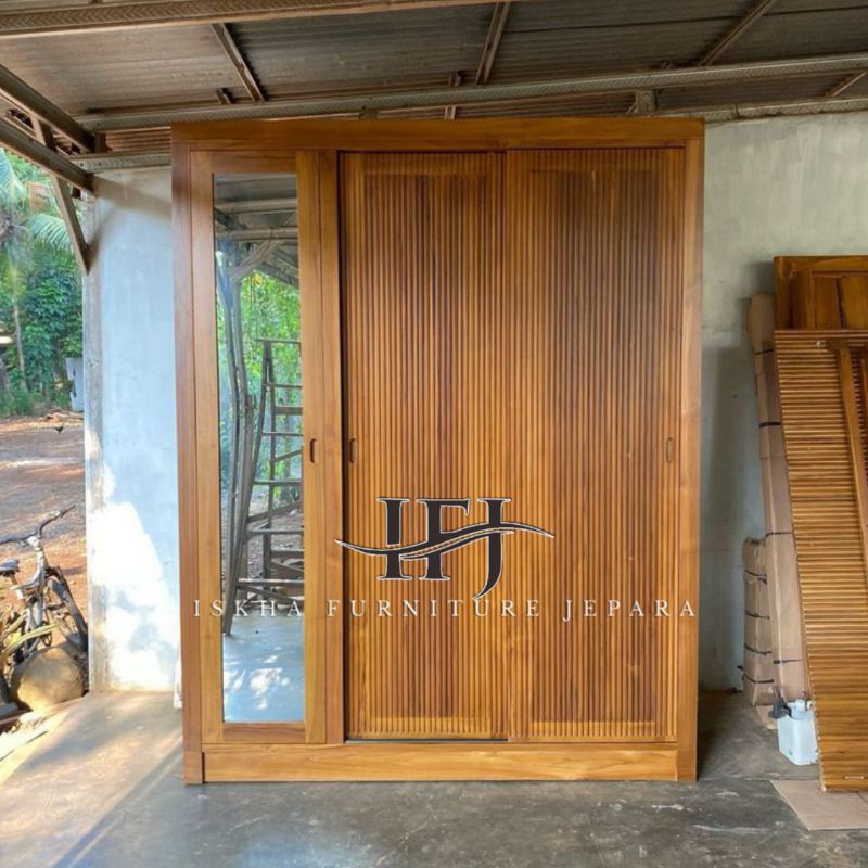 ALMARI PAKAIAN JATI_ALMARI 3 PINTU SALUR_ALMARI SLIDING JEPARA