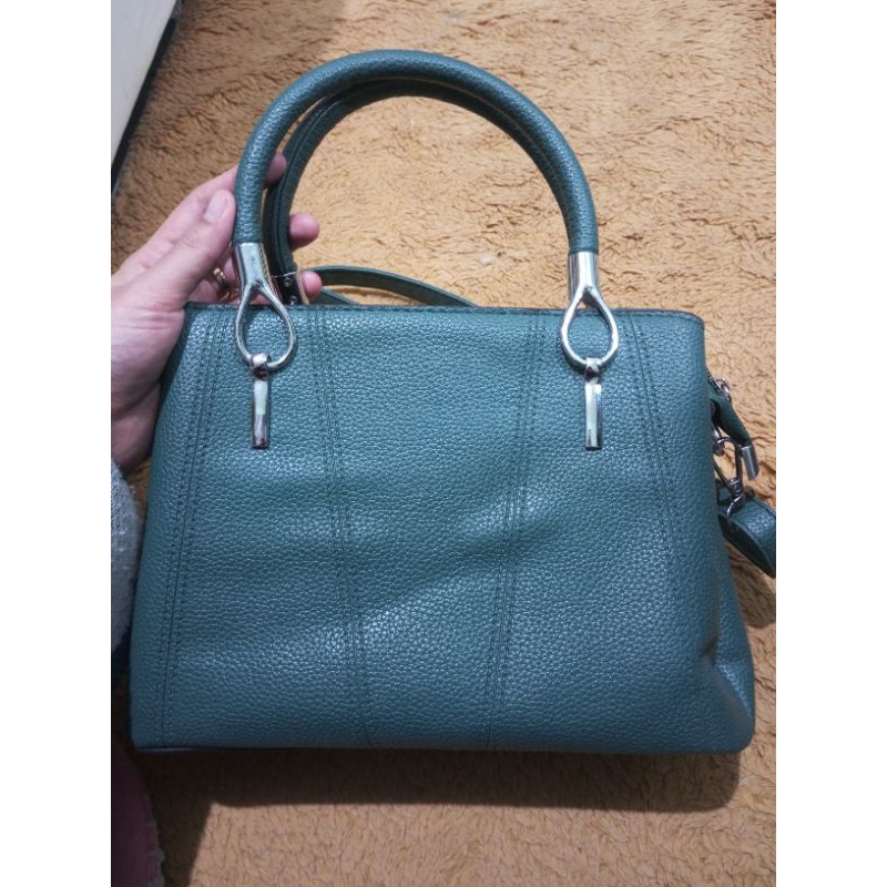Tas preloved Kulit sintetis hijau botol