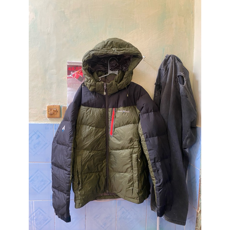 2 Jacket Bulang Montbell dan Montbell Goretex