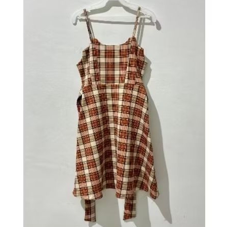 PRELOVED MEDAN { DRESS PITA }