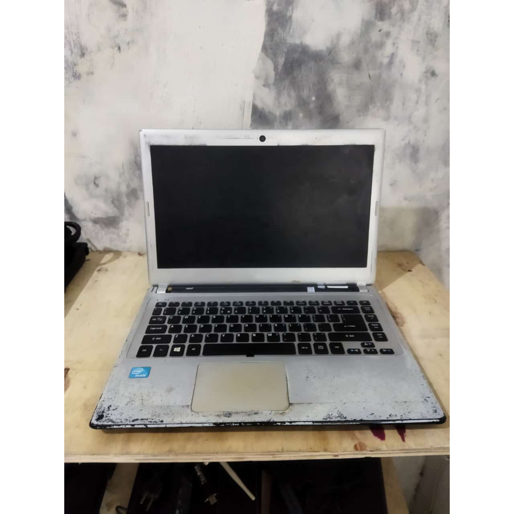 Laptop Bekas Acer 431 Intel Celeron Ram 6GB Hardisk 500 GB Surabaya