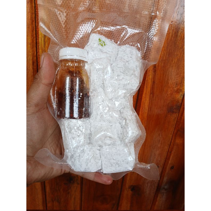 

Cireng polos jadul isi 10 pcs dengan chilioil