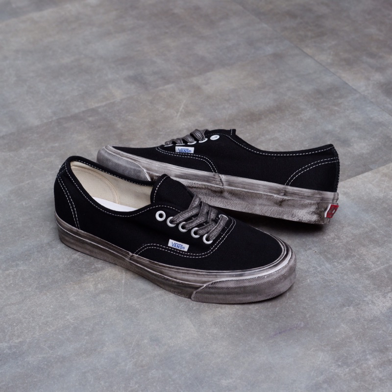 VAULT OG AUTHENTIC LX STRESSED BLACK