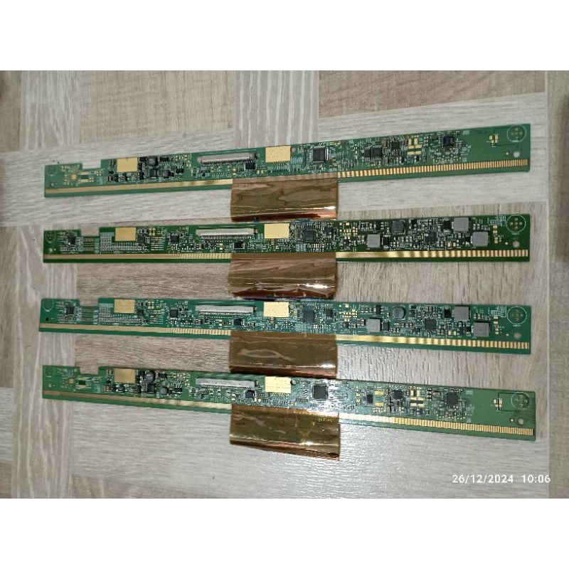 TICON TCON MESIN TV POLYTRON PLD32T700 PN32