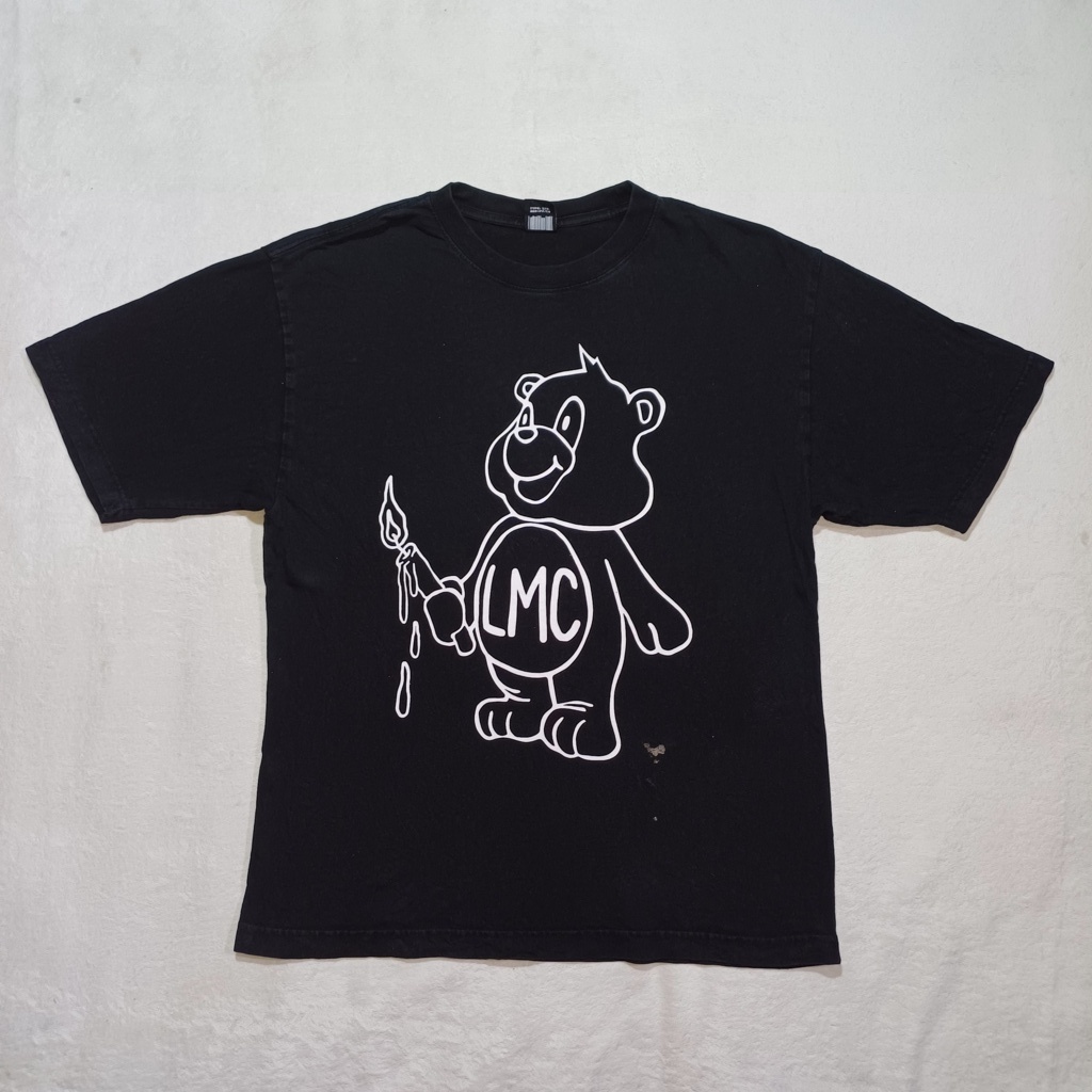 KAOS LMC ( LOST MANAGEMENT CITIES ) SIZE M (SECOND BRANDED) HITAM PEKAT, PT42