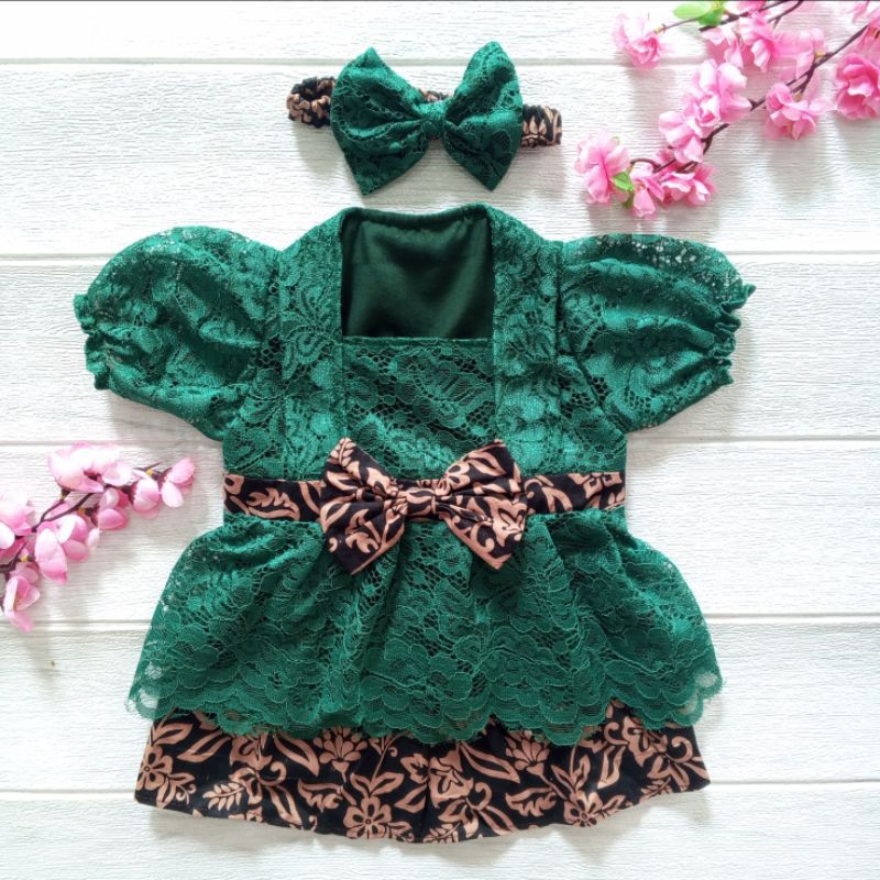 Set Kebaya Bayi Kinan Anak Perempuan 6 Bulan Kutubaru Encim Brukat Batik Hijau Botol Free Bando
