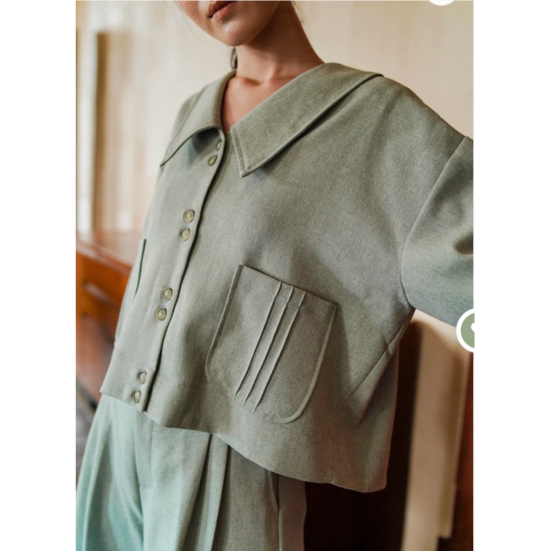 Maven Loue Top in Dessert Sage
