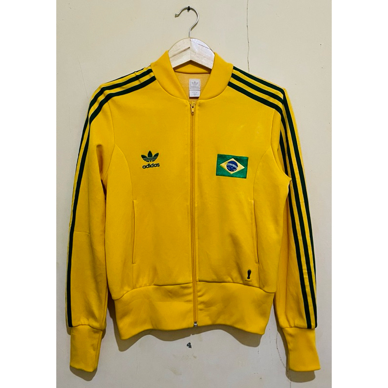 Tracktop Adidas Brazil