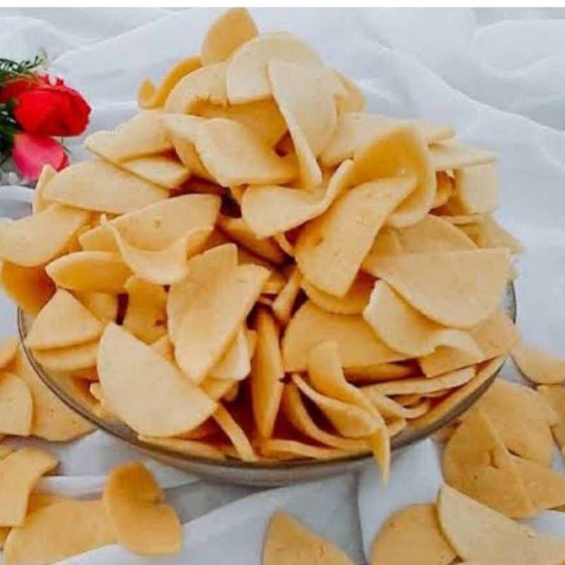 

Keripik Getas / Kemplang / Jajan Kiloan / Camilan Murah