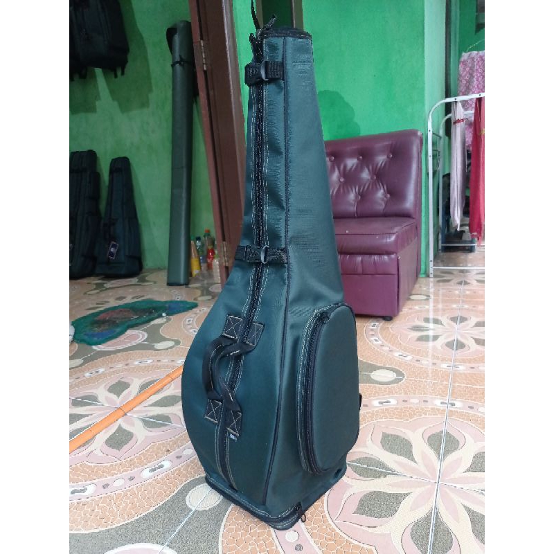 TasPancingTerpal atas bolong