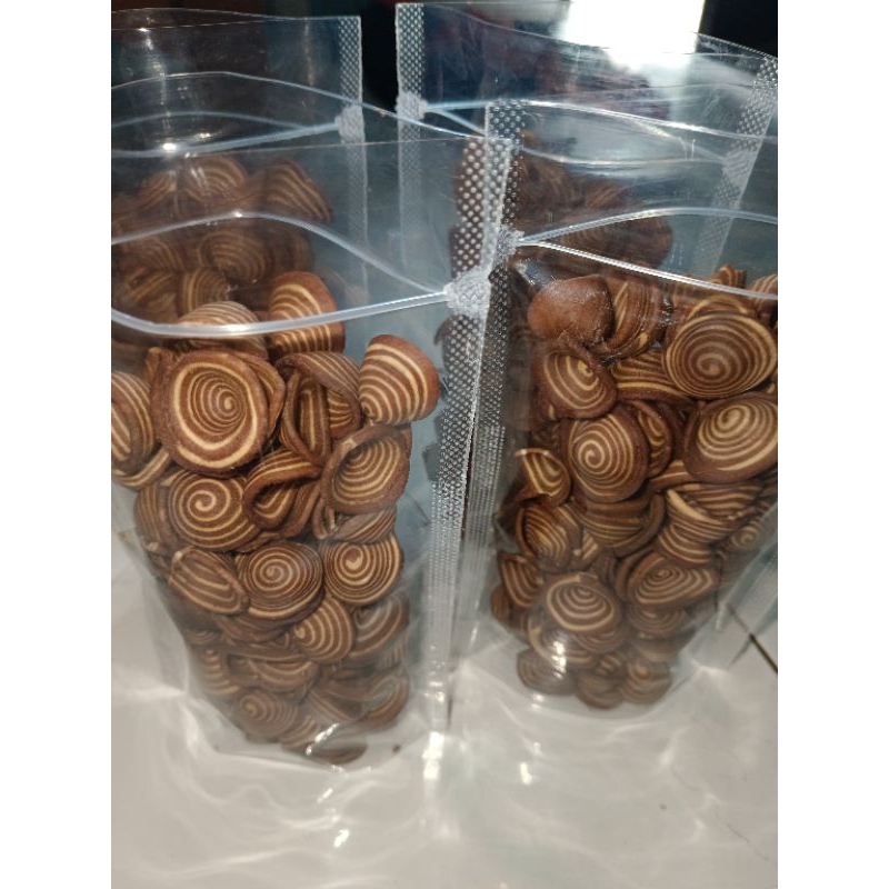 

kuping gajah 95gr/makanan ringan