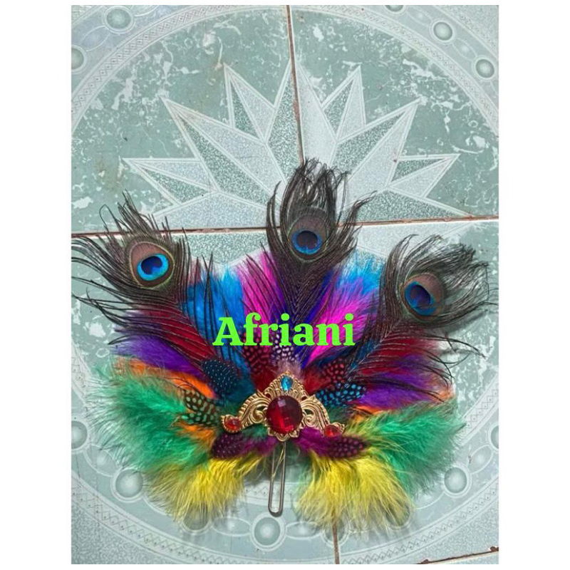 bulu merak 3/hiasan celeng srenggi