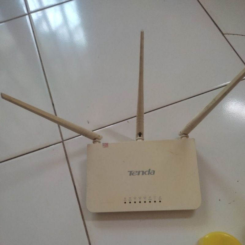 router wifi tenda f3