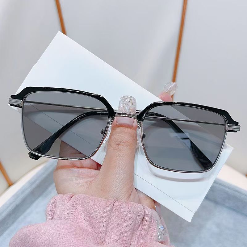 Kacamata Optik Minus Plus Frame Anti Radiasi Photocromic Bluecromic Medan lensa optik