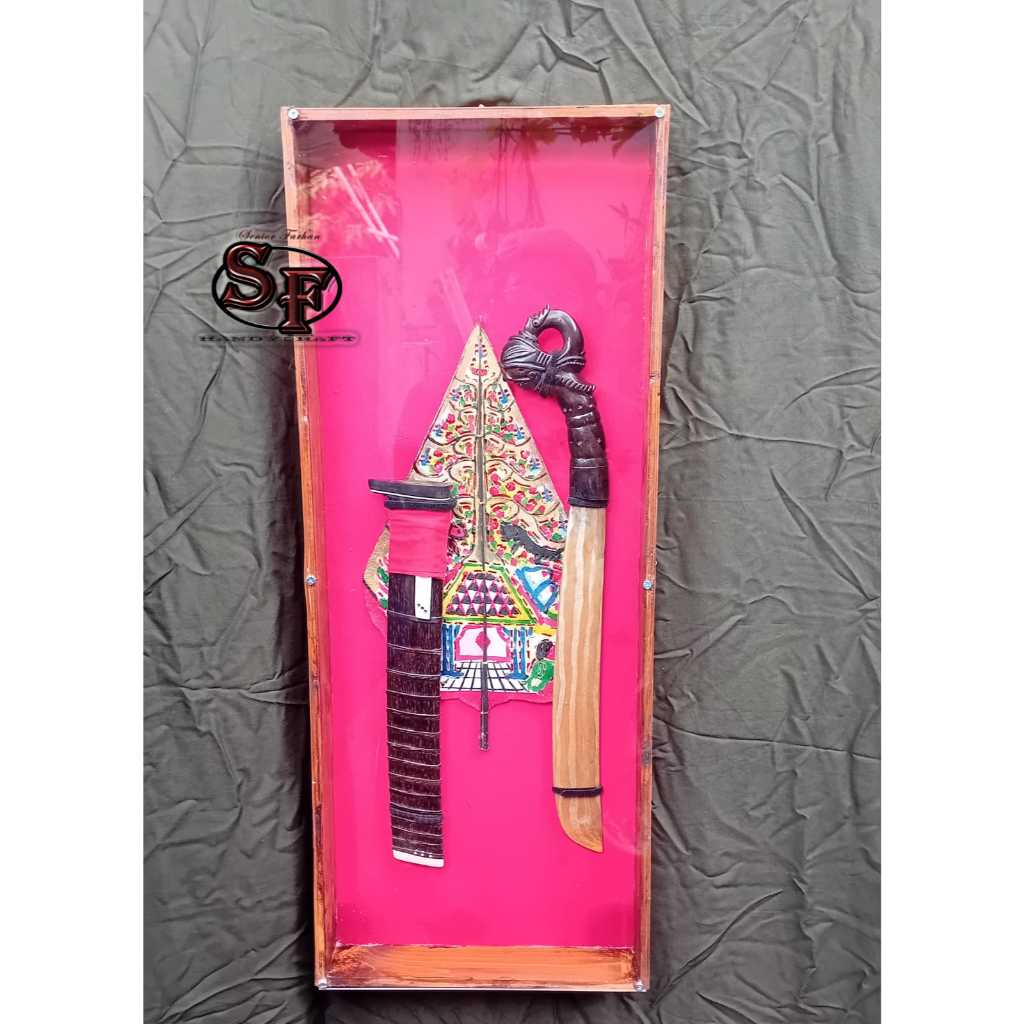 Hiasan dinding SF HandyCraft GolokCiomas Gagang ukir Arjuna.