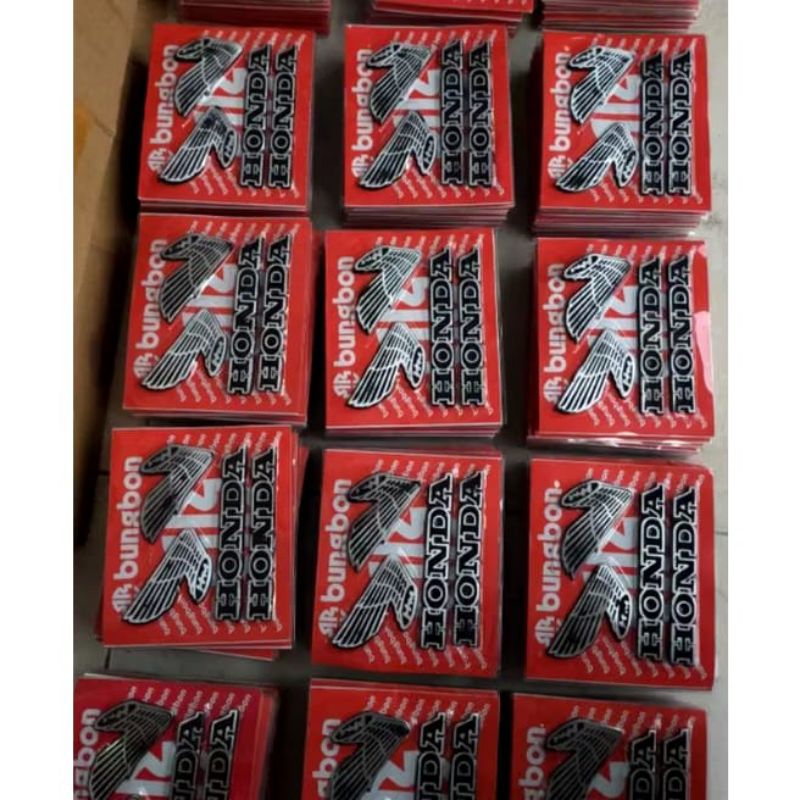 (COD) Emblem Tangki CB100 1set emblem tangki CB100 gelatik emblem tangki gelatik cb100 (LOKAL HITAM)