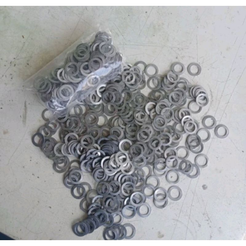 RING(CINCIN)PLAT BESI DIAMETER 20MM,LOBANG 13MM,TEBAL(_+ 0,5mm)