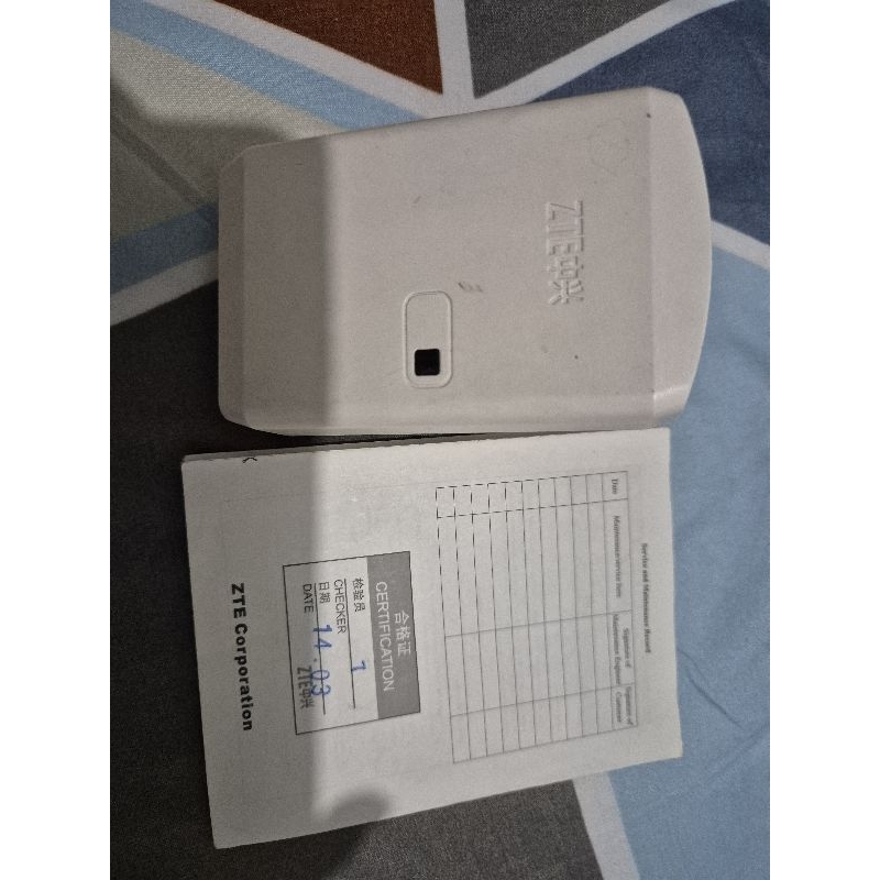 ZTE WiFi router/extender