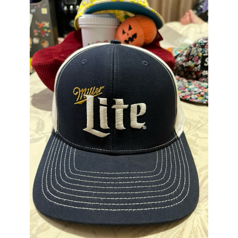 snapback minuman b3er miller lite + adm